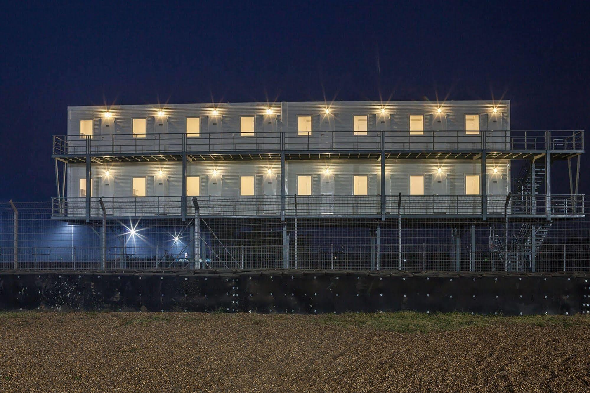 Bric Box Hotel Buriram Luaran gambar